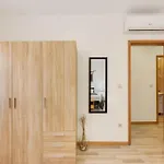 Tour House