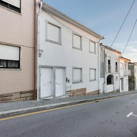 Tour House Σπίτι διακοπών *