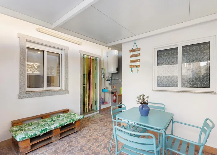 Tour House * 히우 틴투