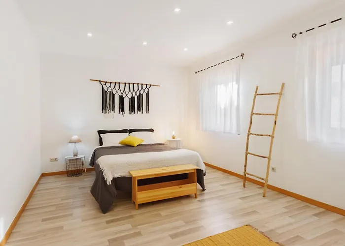 Tour House Hébergement de vacances