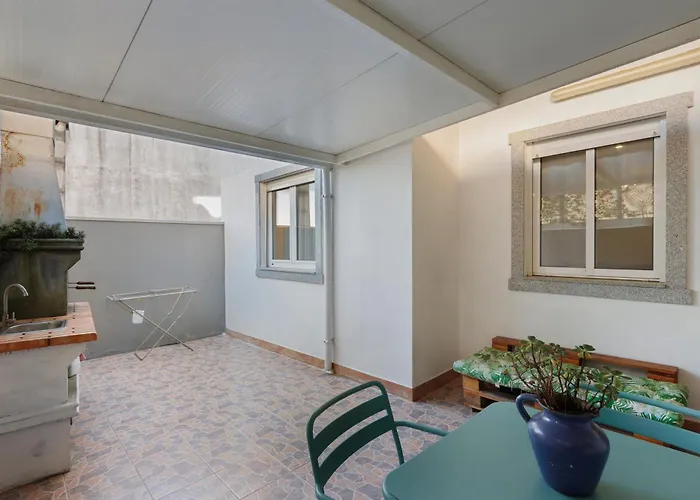 Tour House Hébergement de vacances