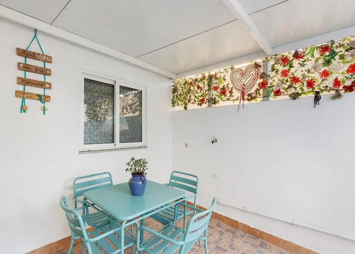 Tour House 히우 틴투